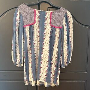 Floral Blue and White Women's Top